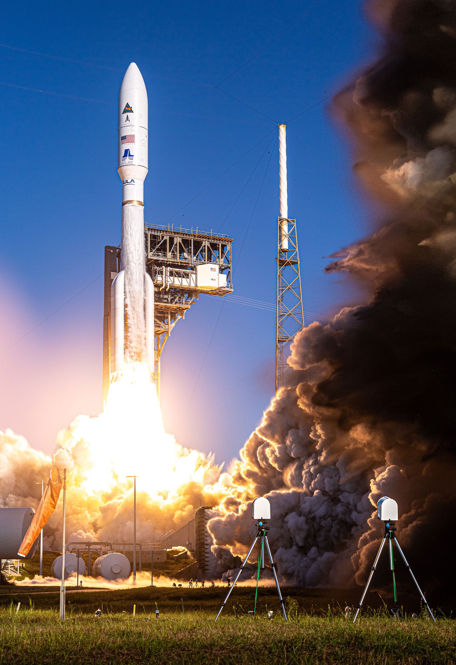 Atlas V "Silentbarker" - Metal Print