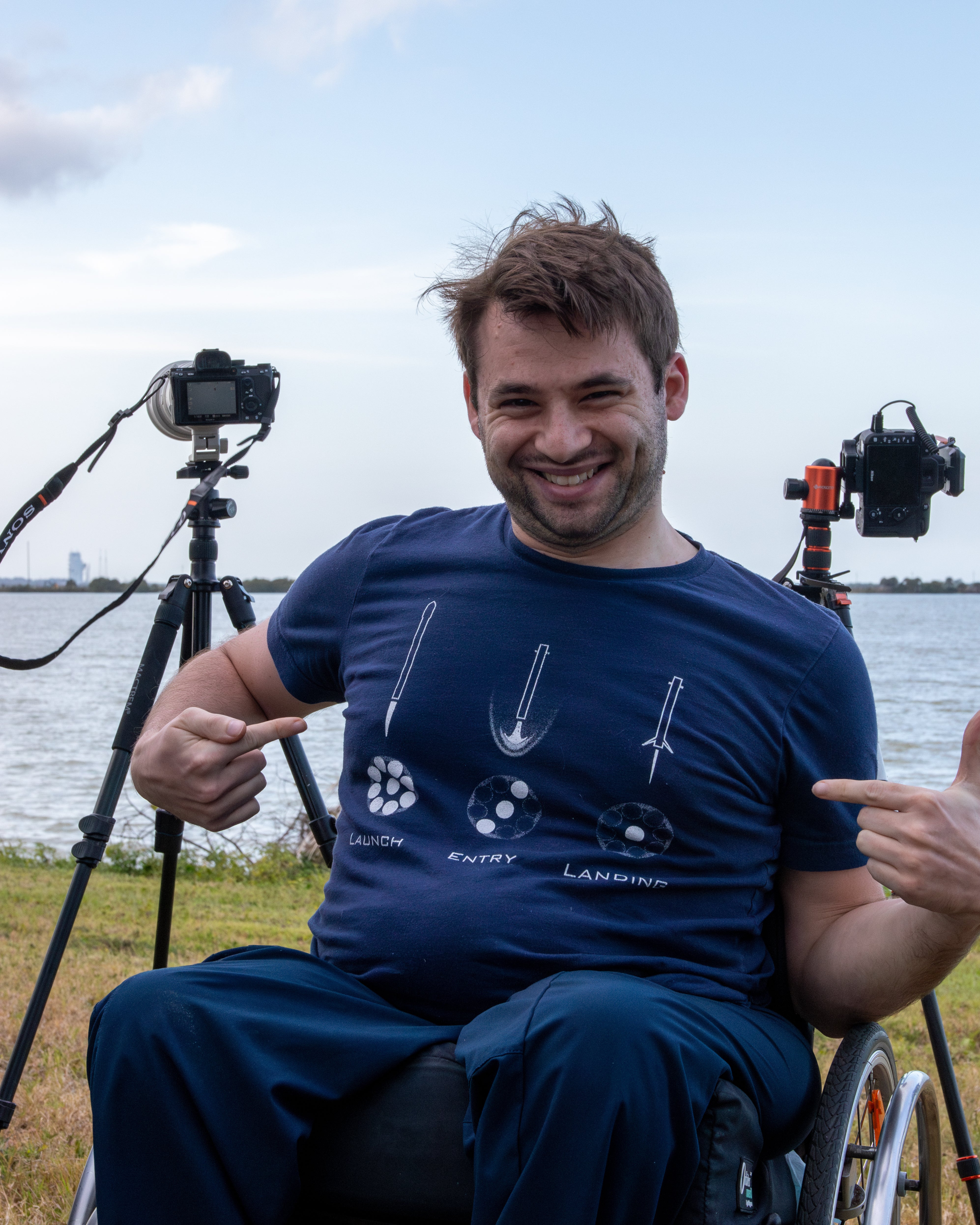 Launch, Entry, Landing - Falcon Edition - Unisex T-shirt