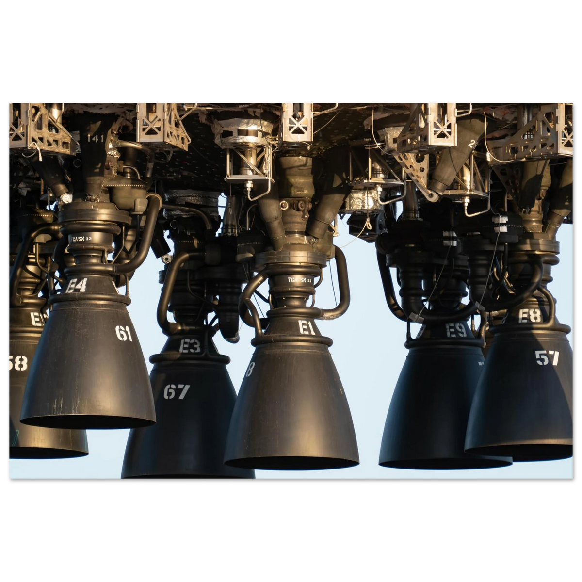 Mask Raptor Engine 3 Slightly Used Raptor 3 Engines