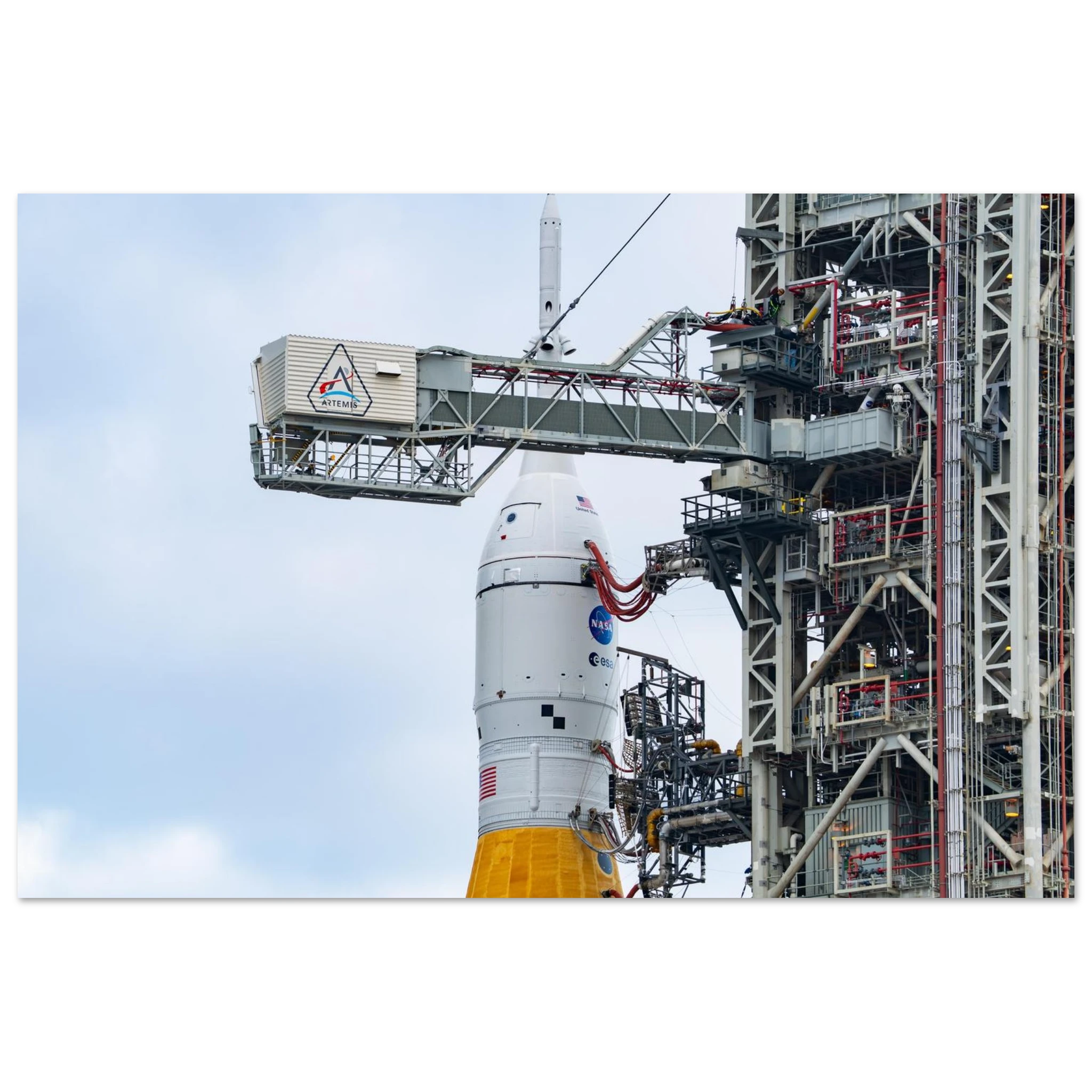 cabc93dd-fca7-4b19-86b9-d67b5ec2d7ef